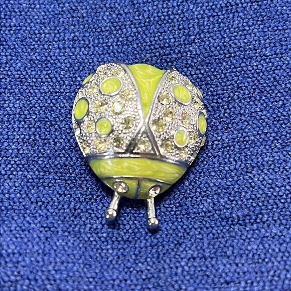 Stunning Vintage TS Green & Silver Ladybug - Picture 3 of 7